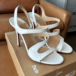 Christian Louboutin Size 38 VAVAZOU 100 Patent in Latte (white)
